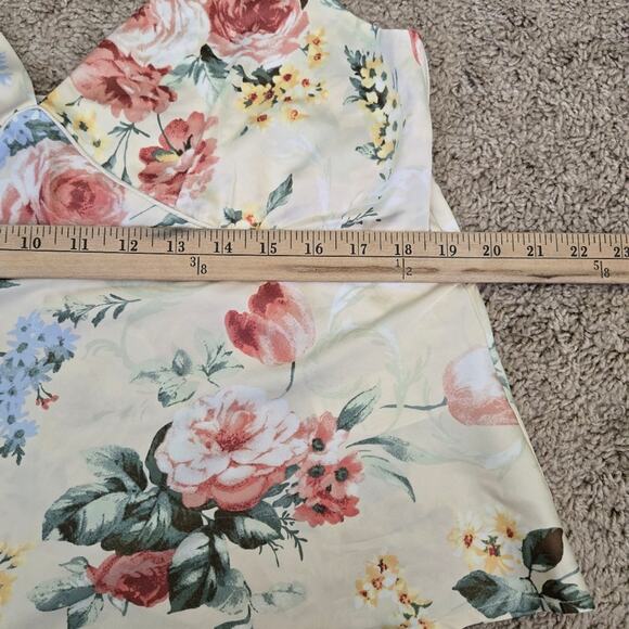 Abercrombie & Fitch Sleepwear Top Cami Lounge Satin Floral Sz LARGE - Picture 6 of 8